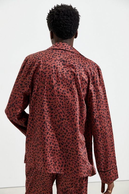 칼라 대비 실크 새틴 잠옷 남성용 긴팔 폴리에스터 Pjs 잠옷
